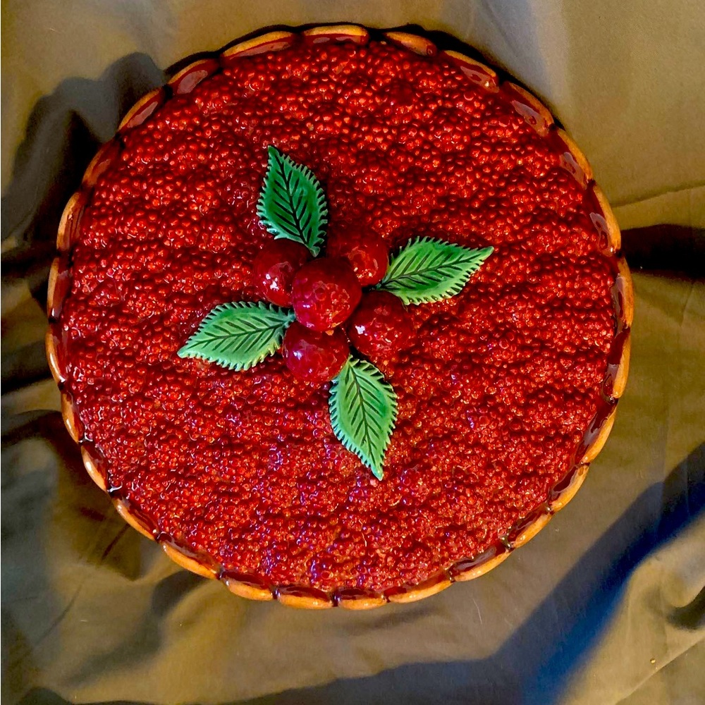 Vintage Ceramic Raspberry Pie Keeper